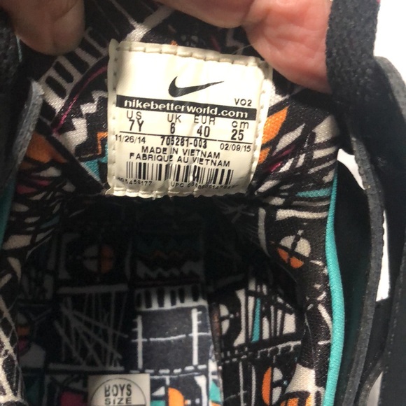 Nike Air Flight Huarache GS Retro Youth 705281-003 Sneakers 7 YBlack Pink Unisex - Picture 9 of 11